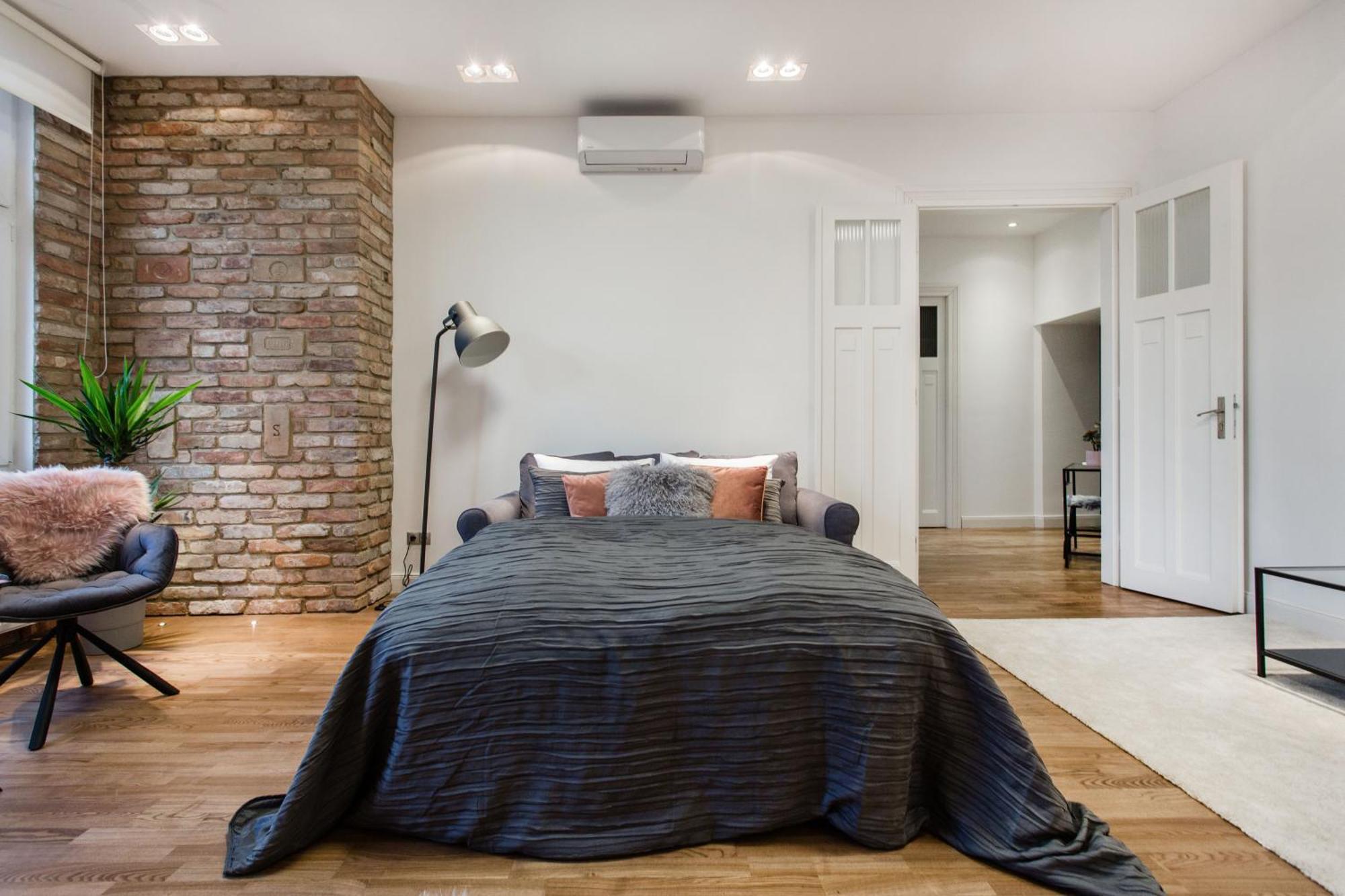 Luxurious Danubeside For 4 Appartement *
